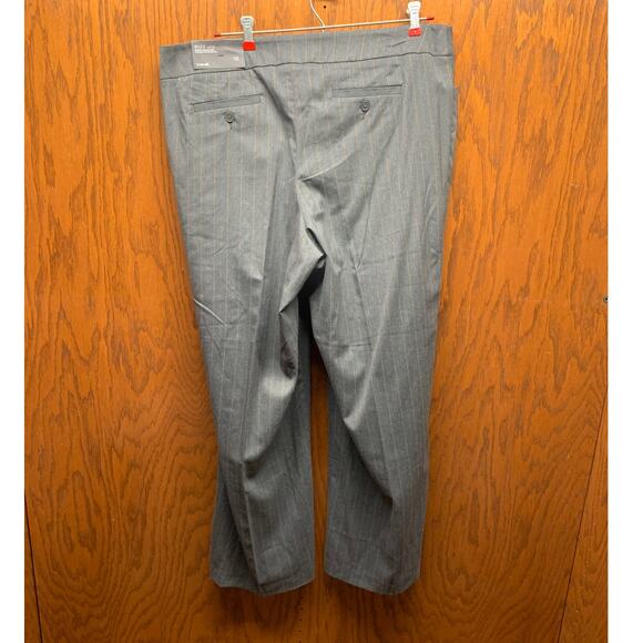 Lane Bryant Wide Leg Trousers - Picture 2 of 9